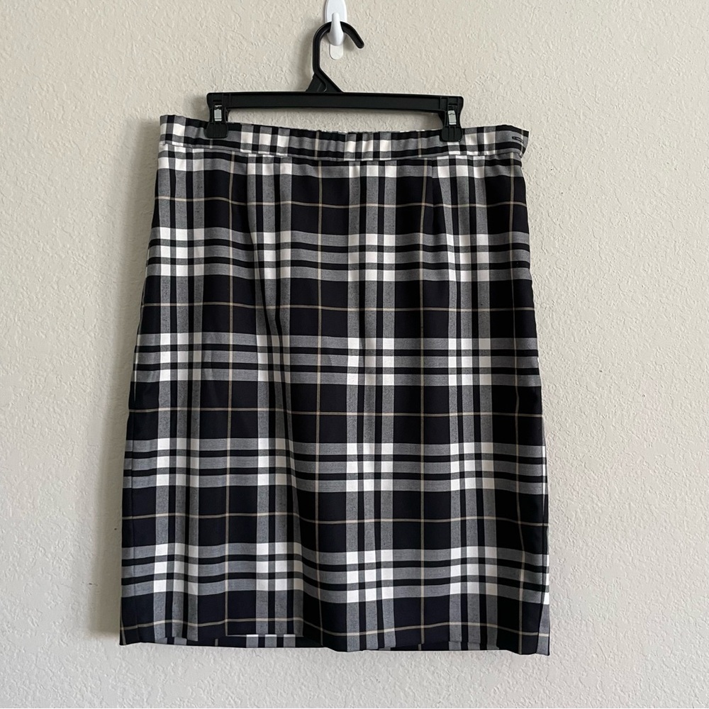 Joan Rivers womans Classic Black and White Plaid Skirt size 14 preppy career